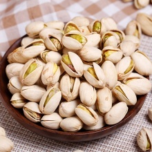 臻味坚果2130g环球尊礼礼盒装干果炒货休闲零食大礼包