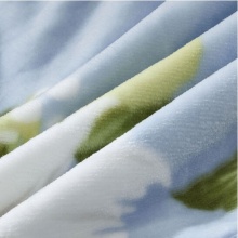 罗莱（LUOLAI）盛世花开法兰绒毯蓝色 150*180cm