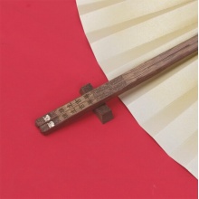 筷子演艺金虎纳福筷